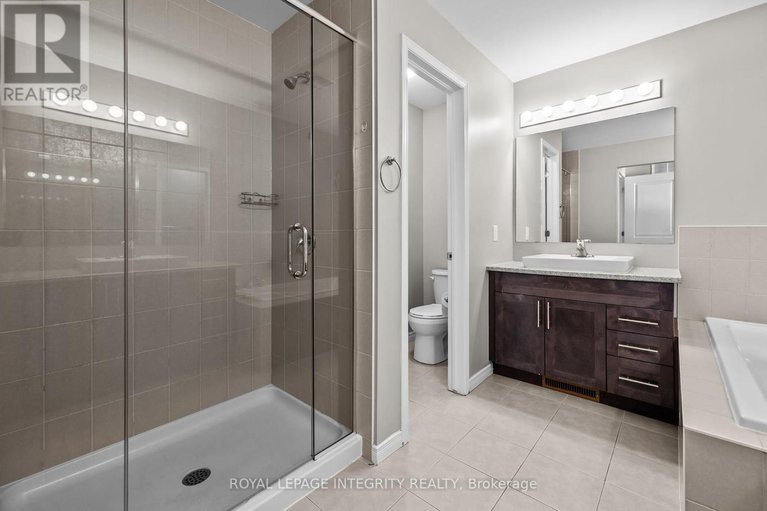 28962538/14-hackney-private/emerald-meadowstrailwest/ottawa/ontario/K2V0K8_19