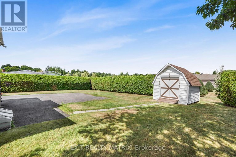 28827770/48-front-road-w/lorignal/champlain/ontario/K0B1K0_21