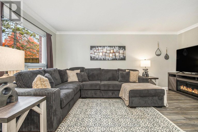 29038211/53-110-rutherford-court/beaverbrook/ottawa/ontario/K2K1N5_5