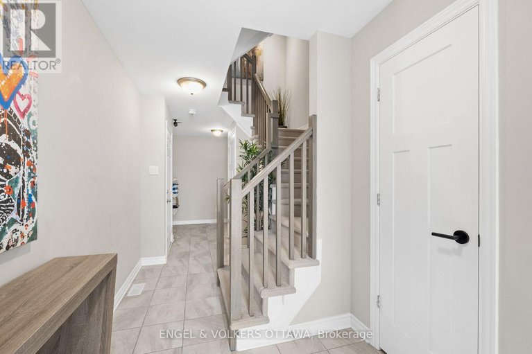 29170405/39-stockholm-private/riverside-southgloucester-glen/ottawa/ontario/K4M0G9_4