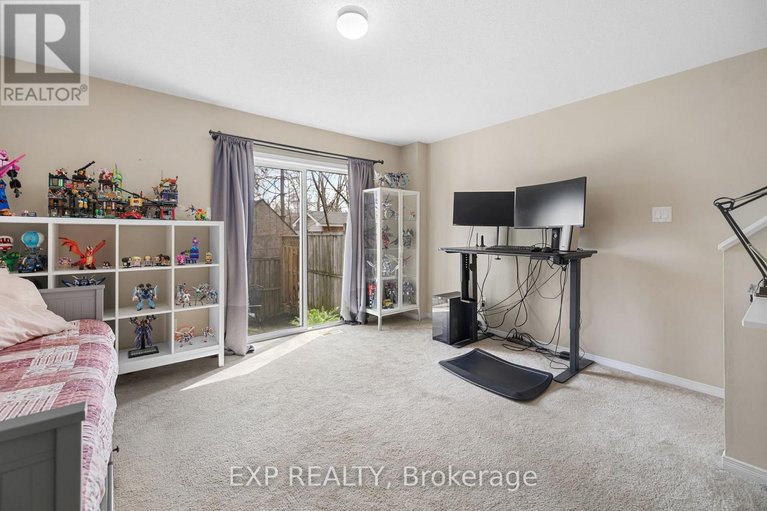 29651648/255-gershwin-private/westcliffe-estates/ottawa/ontario/K2H1G5_37