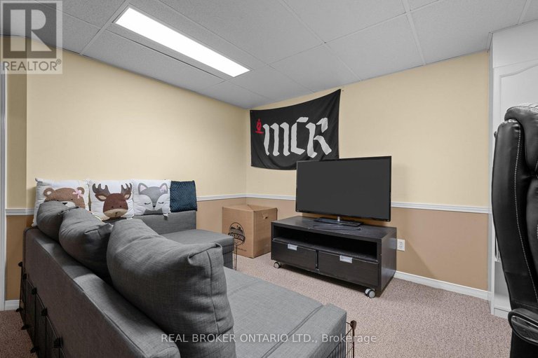 28963282/618-tourelle-drive/fallingbrookgardenway-south/ottawa/ontario/K4A3H4_32