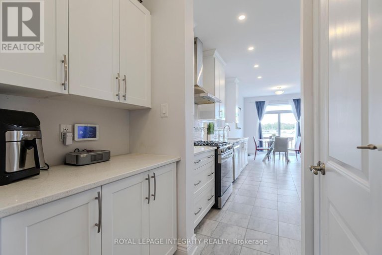 28341938/152-finsbury-avenue/stittsville-south/ottawa/ontario/K2S2P5_10