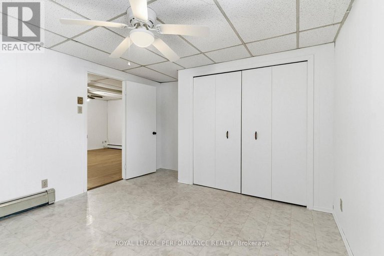 29233038/166-mccormick-road/alexandria/north-glengarry/ontario/K0C1A0_35