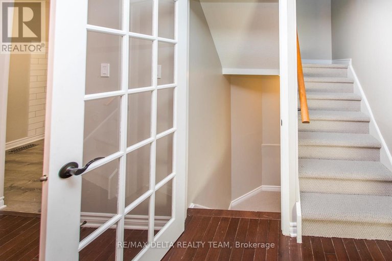 29517311/8-323-monica-crescent/bilberry-creekqueenswood-heights/ottawa/ontario/K1E3N6_40