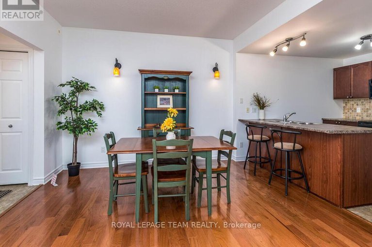 28018586/b-1113-stittsville-main-street/stittsville-north/ottawa/ontario/K2S0C8_10