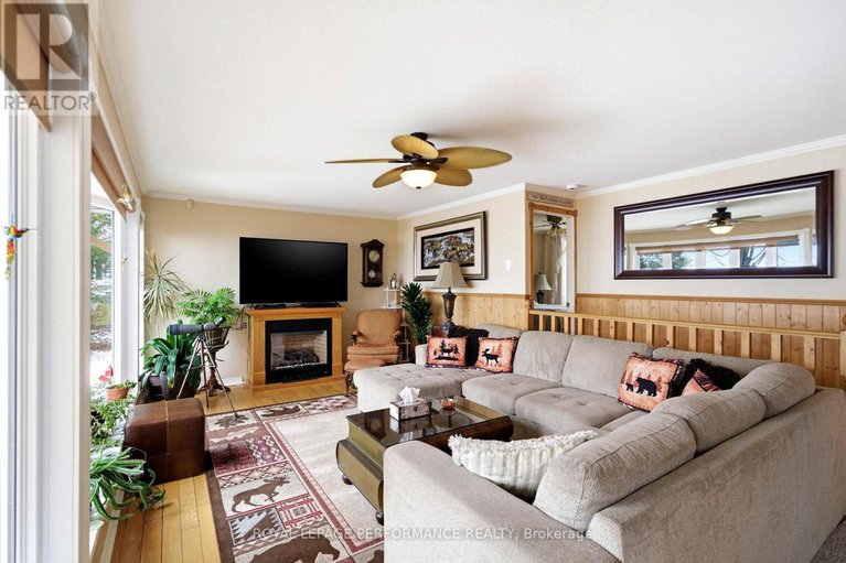 29528770/6588-tree-haven-road/south-glengarry-charlottenburgh-twp/south-glengarry/ontario/K0C2E0_7