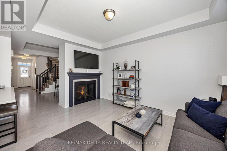 29422917/255-willow-aster-circle/avalon-west/ottawa/ontario/K4A1C7_8