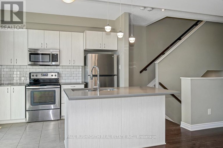 29001620/640-lauraleaf-crescent/half-moon-bay/ottawa/ontario/K2J6G9_12