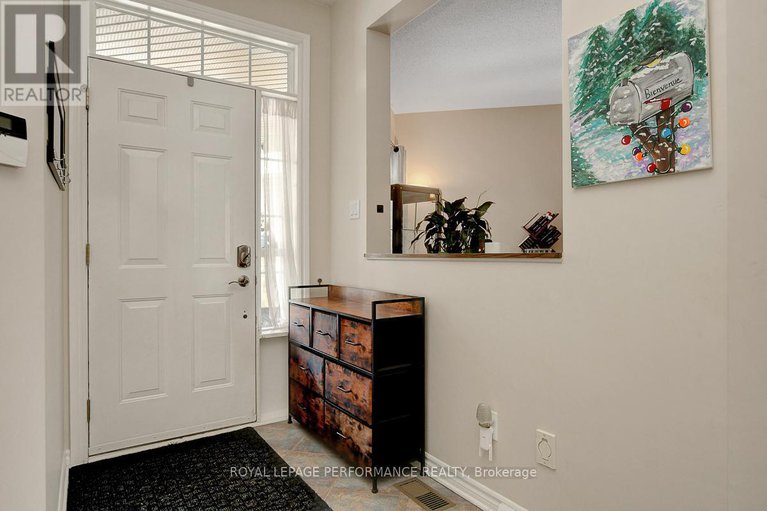 29343896/1019-valin-street/fallingbrookgardenway-south/ottawa/ontario/K4A4X8_2