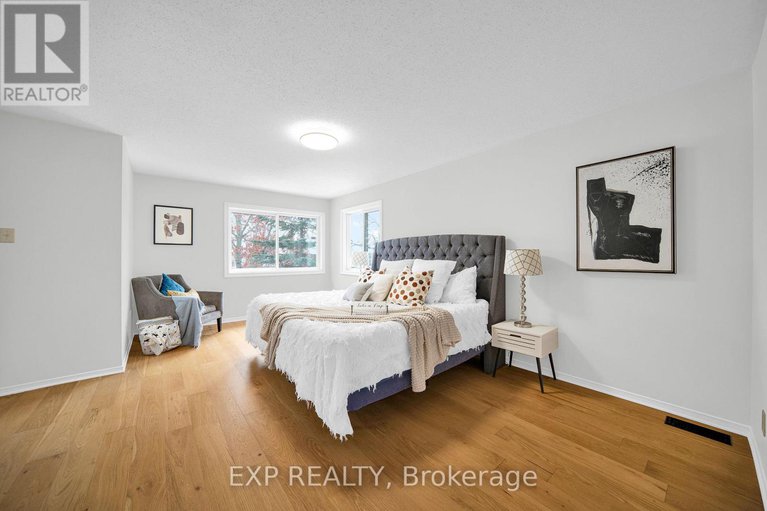 29355666/14-sandcliffe-terrace/centrepointe/ottawa/ontario/K2G5X1_21