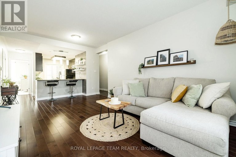 29564017/a-19-tadley-private/longfields/ottawa/ontario/K2J2T3_11