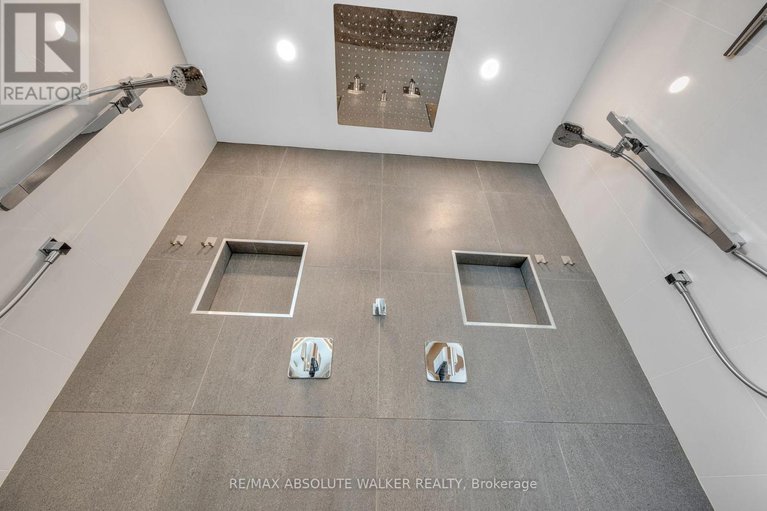 29422550/19-lambert-drive/sheahan-estatestrend-village/ottawa/ontario/K2H5Y3_22