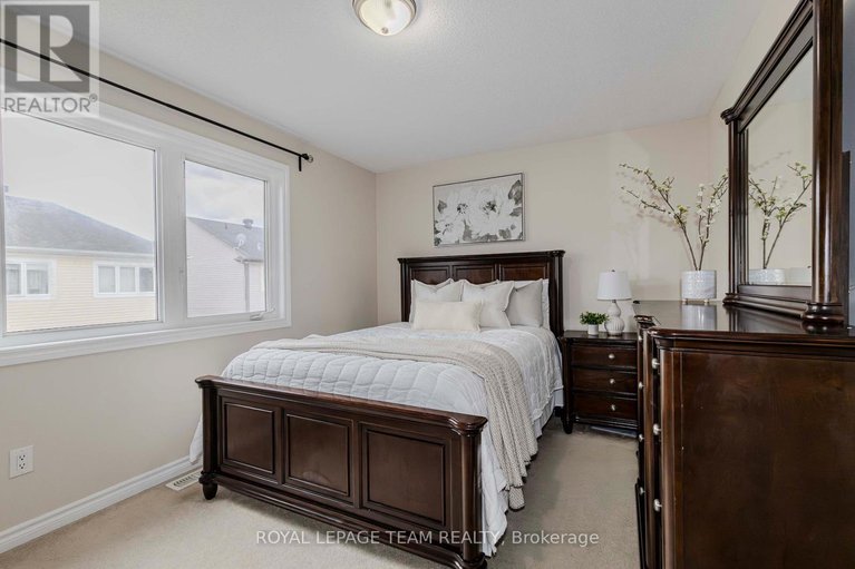 28318238/466-meadowhawk-crescent/half-moon-bay/ottawa/ontario/K2J5W7_20