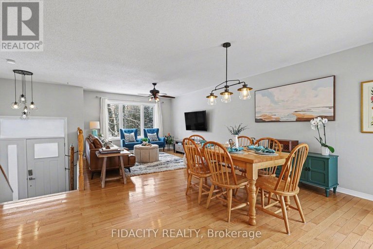 29603147/266-clifford-campbell-street/fitzroy/ottawa/ontario/K0A1X0_6