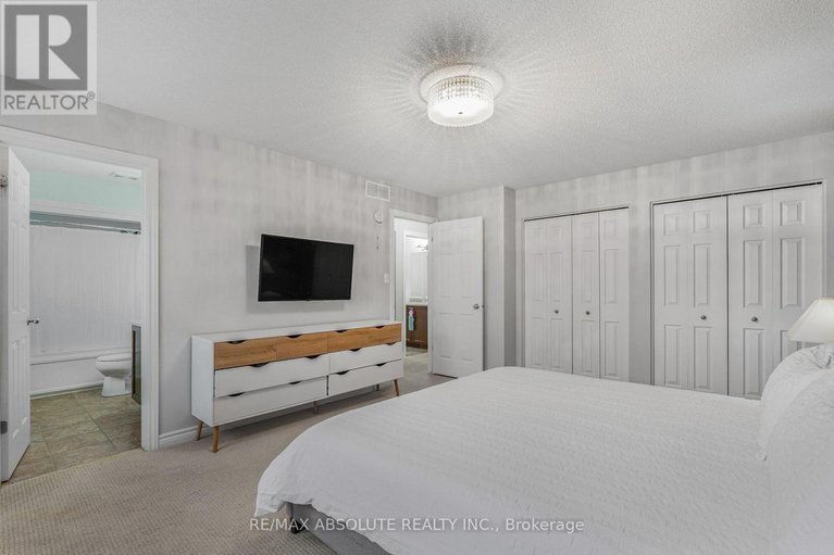 29664919/229-mica-crescent/town-of-rockland/clarence-rockland/ontario/K4K0E3_19