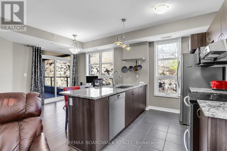 29634431/202-230-titanium-private-e/convent-glen-north/ottawa/ontario/K1C0C1_19