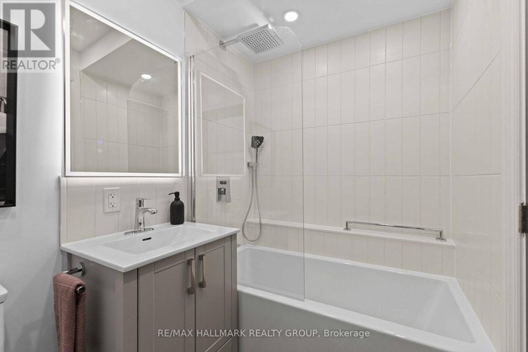 29102044/2186-lenester-avenue/mckellar-heightsglabar-park/ottawa/ontario/K2A1L4_24