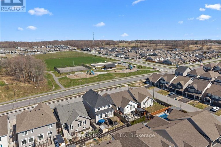 29669052/664-baie-des-castors-street/camelot/ottawa/ontario/K4A1J4_44