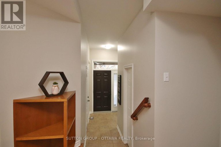 28983773/1267-shillington-avenue/carlington/ottawa/ontario/K1Z8A1_4