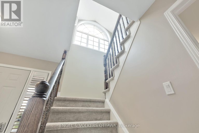 29096516/26-carleton-cathcart-street/stittsville-south/ottawa/ontario/K2S1M7_19
