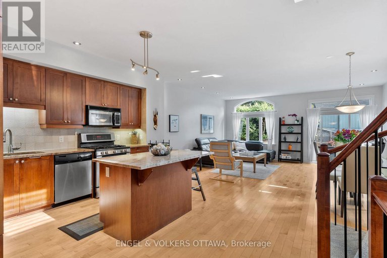 28836354/110-encore-private/city-viewskylinefisher-heightsparkwood-hills/ottawa/ontario/K2E0A2_8