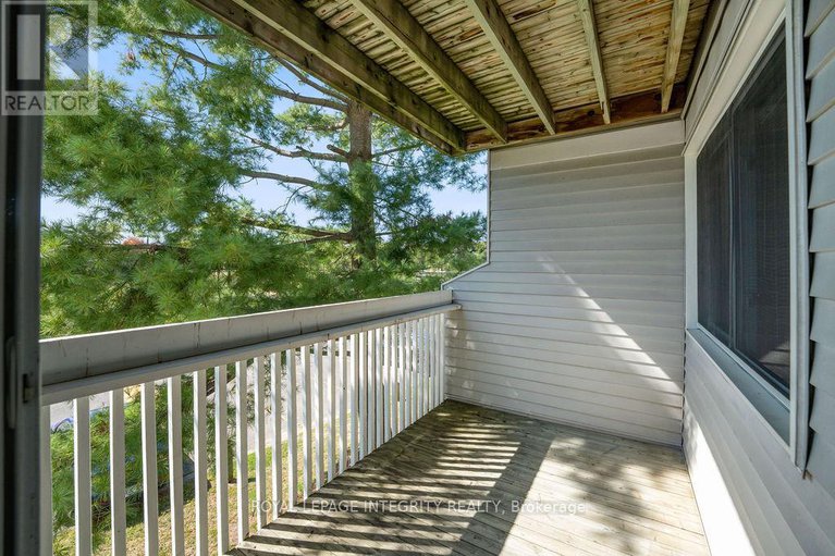 28876119/206-212-viewmount-drive/borden-farmstewart-farmcarleton-heightsparkwood-hills/ottawa/ontario/K2E7X2_33