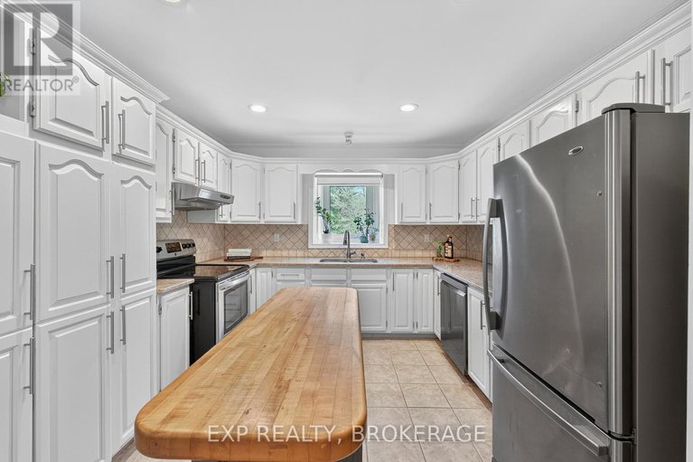 28599608/1500-blakeys-point-road/augusta-twp/augusta/ontario/K0E1T0_18