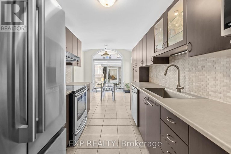 29660875/500-langelier-avenue/mer-bleuebradley-estatesanderson-park/ottawa/ontario/K1W0E9_17