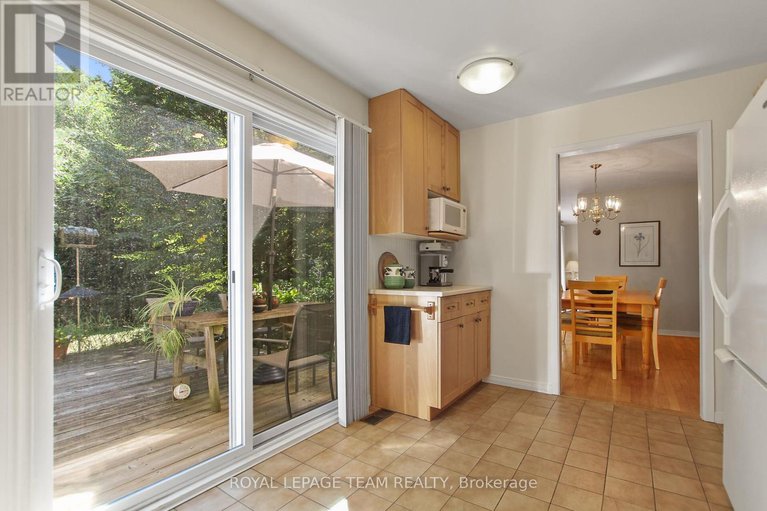28804584/484-hazeldean-road-unit-1/ottawa/ontario/K2L1V4_18