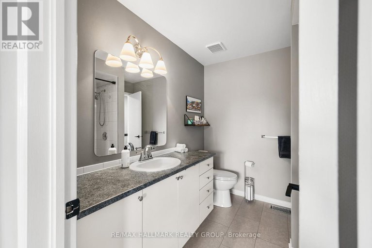 29007320/1133-gablefield-private/beaconwood/ottawa/ontario/K1J1E4_22