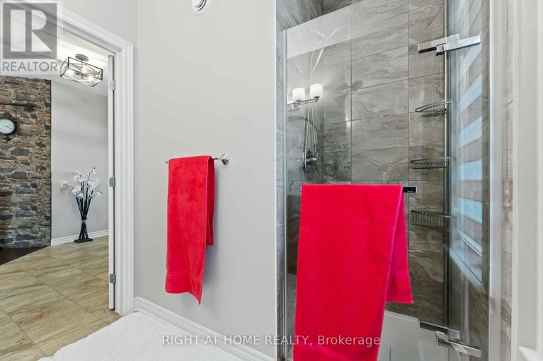 29367758/248-maygrass-way/remainder-of-stittsville-area/ottawa/ontario/K2S2K9_21