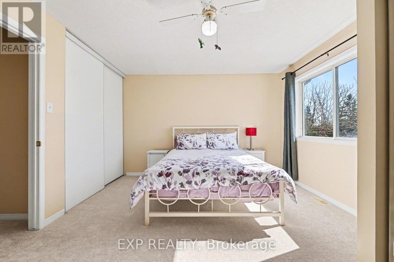 29666141/8-barnaby-private/overbrookcastle-heights/ottawa/ontario/K1K4S4_23