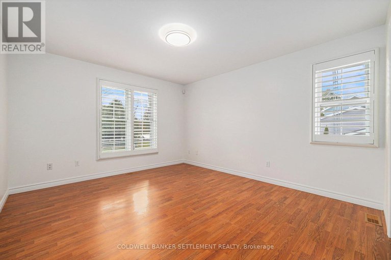 29078721/118-bay-street/drummond-n-elmsley-drummond-twp/drummondnorth-elmsley/ontario/K7C4K9_14