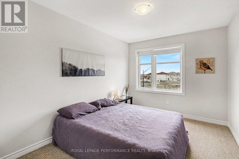 29540688/14-academie-street/embrun/russell/ontario/K0A1W0_26