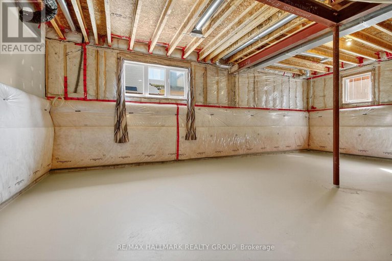 28874342/372-gallantry-way/stittsville-north/ottawa/ontario/K2S0R1_38