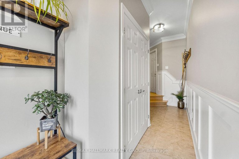 29051360/440-edgeworth-avenue/woodroffe/ottawa/ontario/K2B5L1_9