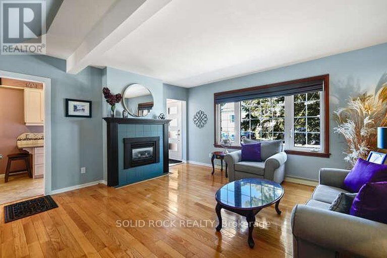 28957534/83-havelock-street/brockville/brockville/ontario/K6V4M2_14