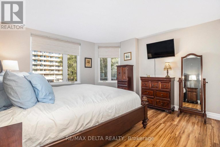 29412975/304-295-gilmour-street/ottawa-centre/ottawa/ontario/K2P0P7_14