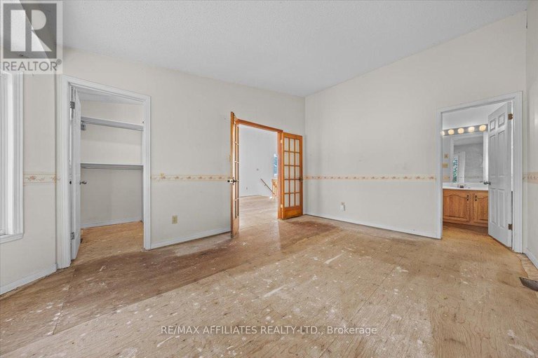 28835294/1024-miss-ottawa-street/beacon-hill-south/ottawa/ontario/K1J7B1_22