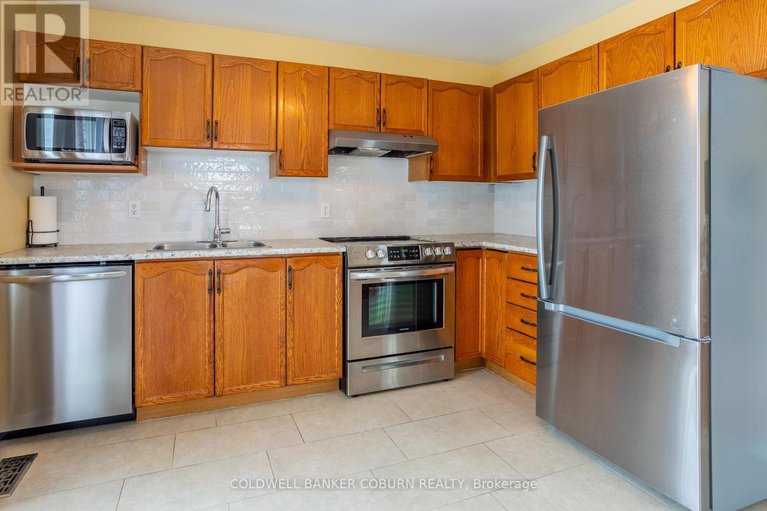 29374561/28-landrigan-street/arnprior/arnprior/ontario/K7S2S6_8