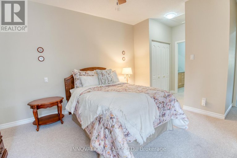 28846477/13-eileen-crescent/stittsville-central/ottawa/ontario/K2S1M3_21