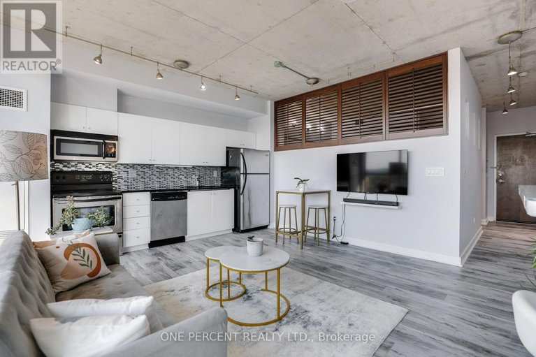 28529124/904-180-york-street/lower-townbyward-market/ottawa/ontario/K1N1J6_22