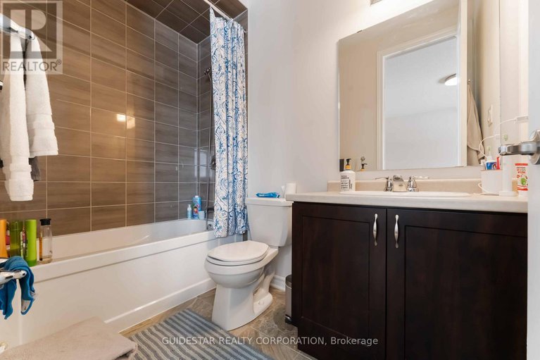 29304707/30-oxalis-crescent/emerald-meadowstrailwest/ottawa/ontario/K2V0J6_25