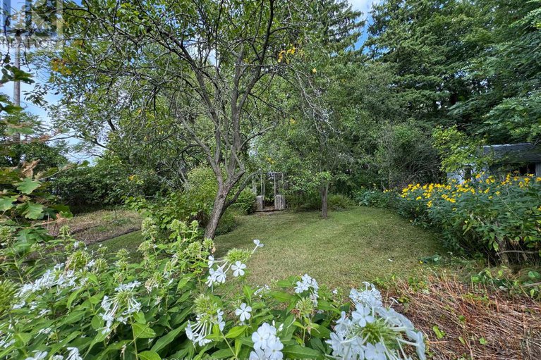 28826306/1022-bridge-street/manotick-east-to-manotick-station/ottawa/ontario/K4M1K4_43