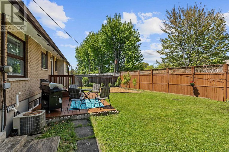 28492501/7-elterwater-avenue/crystal-beach/ottawa/ontario/K2H5J1_33