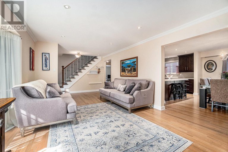 28935438/21-pattermead-crescent/hunt-clubwestern-community/ottawa/ontario/K1V0A1_4