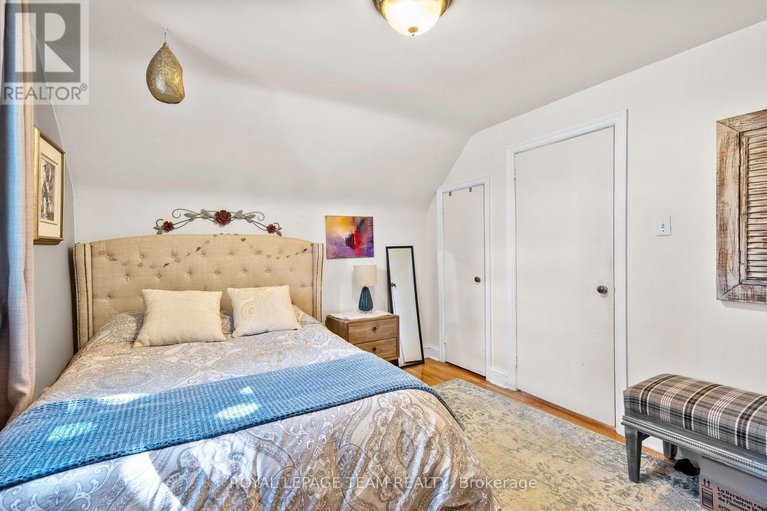 29301931/421-greenwood-avenue/laurentianview/ottawa/ontario/K2A0X5_16