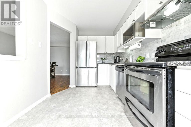 28795848/1649-greywood-drive/chateauneuf/ottawa/ontario/K1C7L9_14