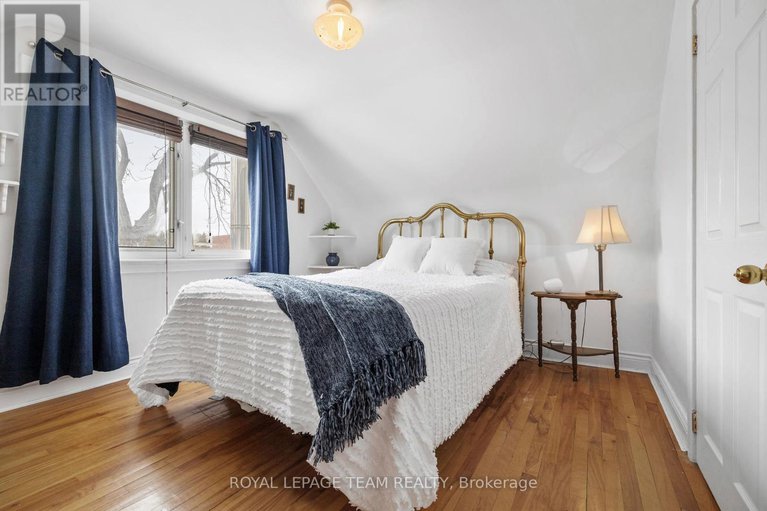 28500316/1357-thames-street/carlington/ottawa/ontario/K1Z7N3_23